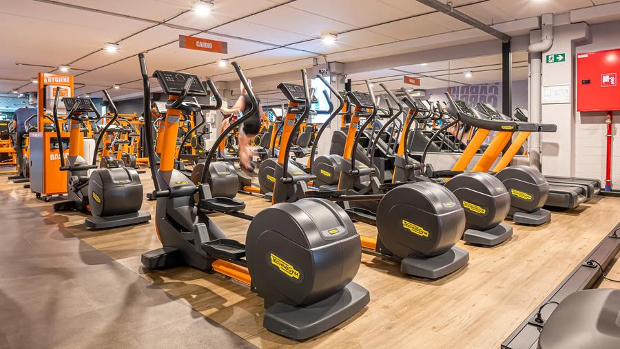 Basic-Fit Maaseik Sportlaan 24/7