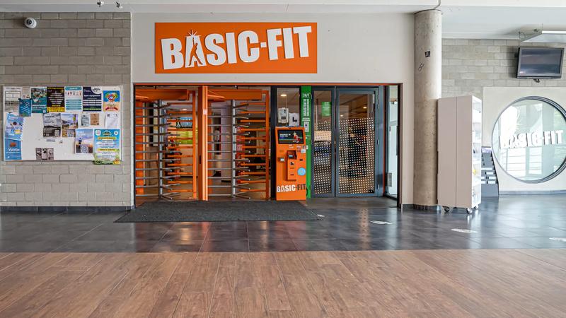 Basic-Fit Maaseik Sportlaan 24/7