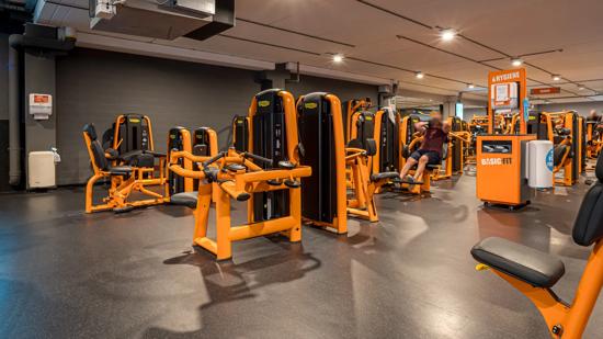 Basic-Fit Maaseik Sportlaan 24/7