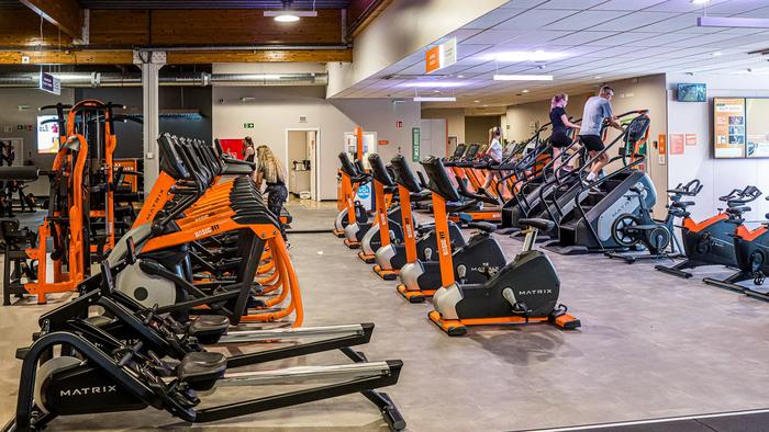 Basic-Fit Roeselare Brugsesteenweg 24/7