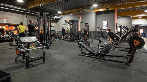 Basic-Fit Roeselare Brugsesteenweg 24/7