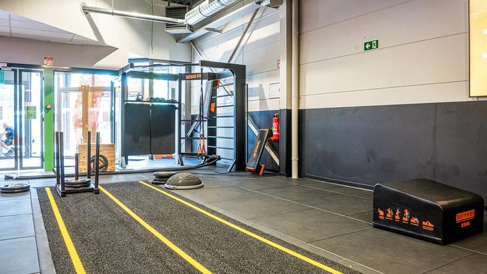 Basic-Fit Roeselare Brugsesteenweg 24/7