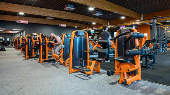 Basic-Fit Roeselare Brugsesteenweg 24/7