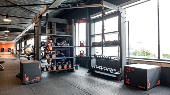 Basic-Fit Sint-Pieters-Leeuw Bergensesteenweg 24/7