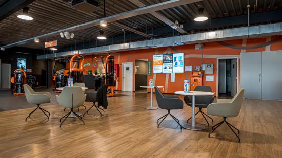 Basic-Fit Sint-Pieters-Leeuw Bergensesteenweg 24/7