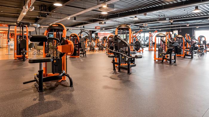 Basic-Fit Sint-Pieters-Leeuw Bergensesteenweg 24/7