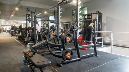 Basic-Fit Brussels Forest Ch. de Neerstalle Ladies