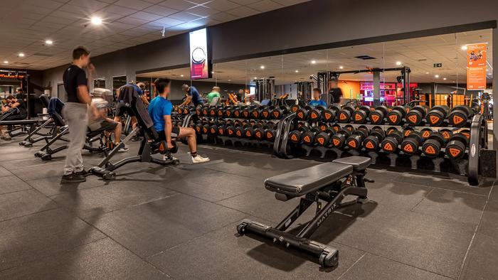 Basic-Fit Schelle Boomsesteenweg 24/7
