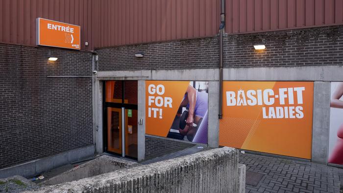 Basic-Fit Li&egrave;ge Rue du Plan Incline LADIES