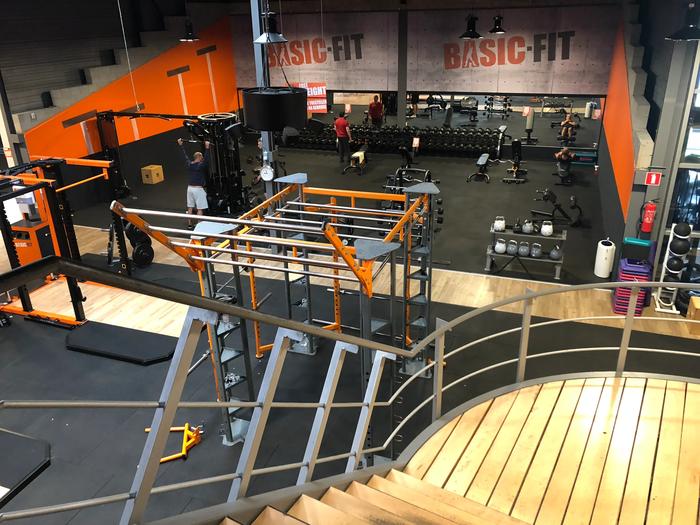 Basic-Fit Zwijndrecht Dwarslaan 24/7