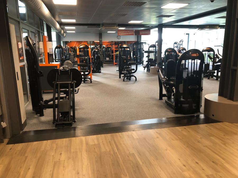 Basic-Fit Zwijndrecht Dwarslaan 24/7