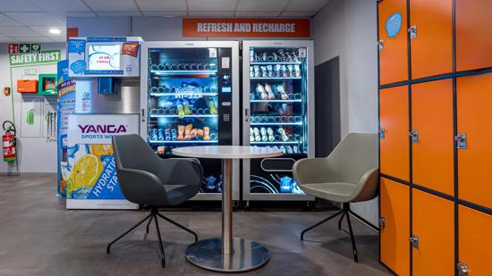 Basic-Fit Brussels Rue Neuve 24/7