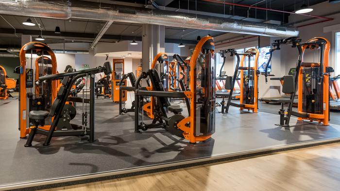 Basic-Fit Brugge Station 24/7