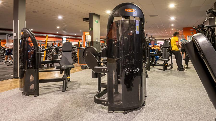 Basic-Fit Courcelles Rue du General de Gaulle 24/7