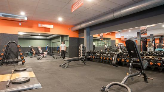 Basic-Fit Herstal Rue Hayeneux 24/7