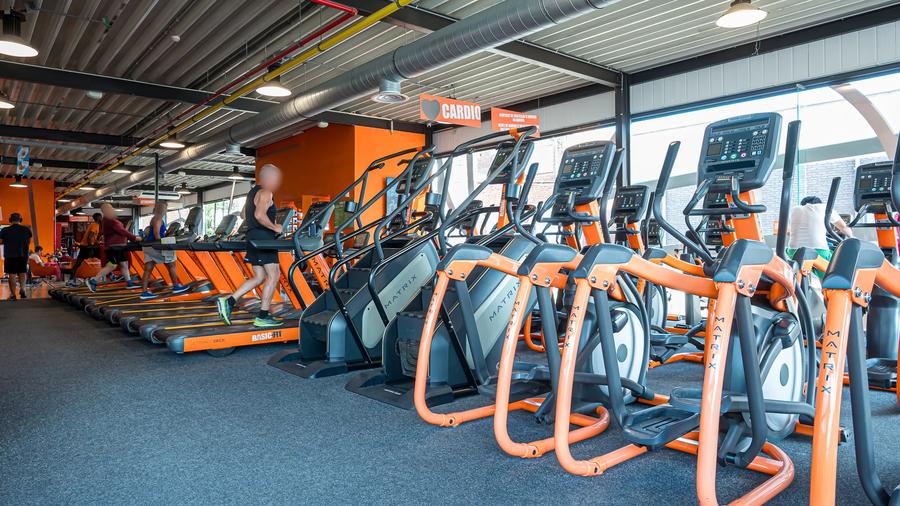 Basic-Fit Wezembeek-Oppem Mechelsesteenweg 24/7