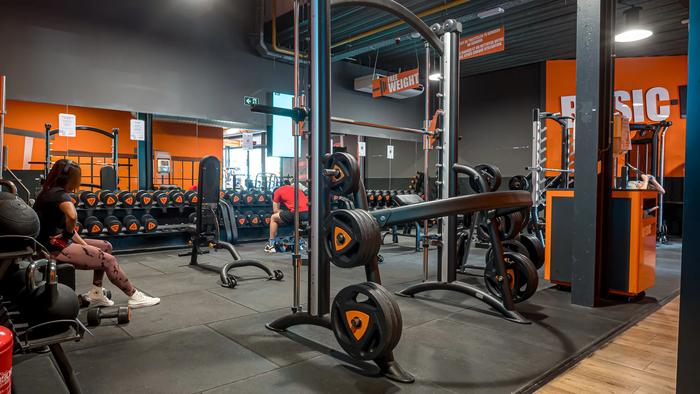 Basic-Fit Wezembeek-Oppem Mechelsesteenweg 24/7