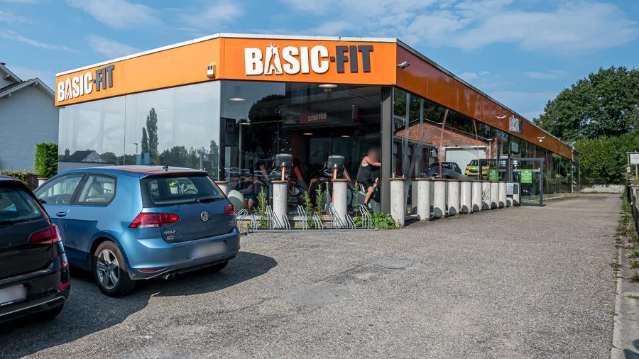 Basic-Fit Wezembeek-Oppem Mechelsesteenweg 24/7