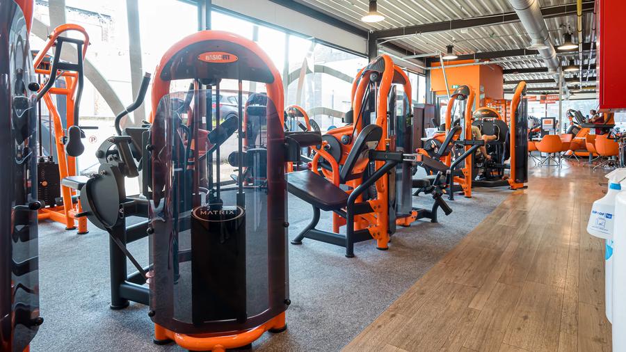 Basic-Fit Wezembeek-Oppem Mechelsesteenweg 24/7