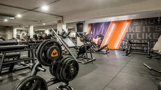 Basic-Fit Leuven Vital Decosterstraat 24/7