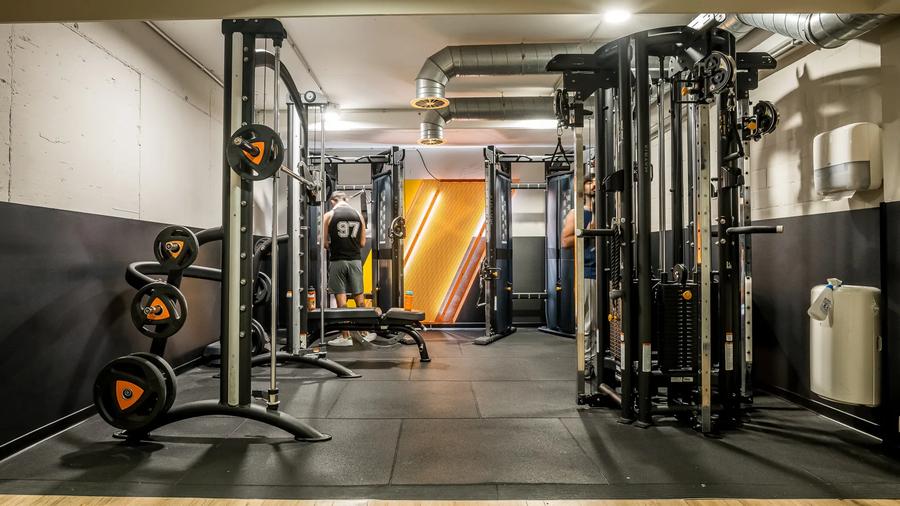 Basic-Fit Leuven Vital Decosterstraat 24/7