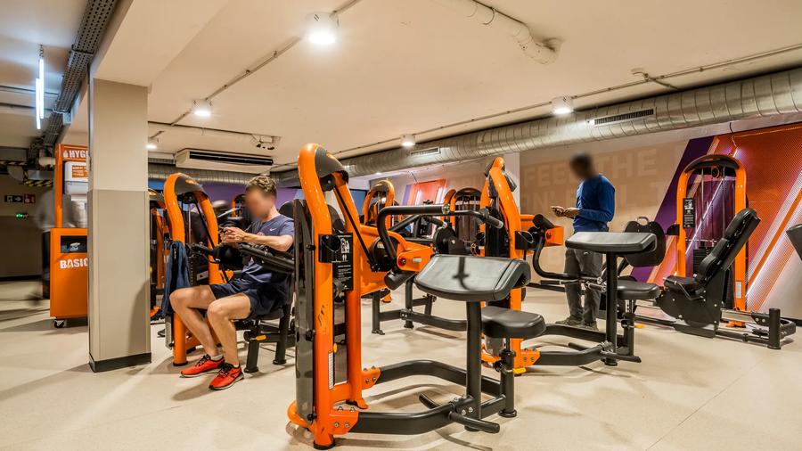 Basic-Fit Leuven Vital Decosterstraat 24/7