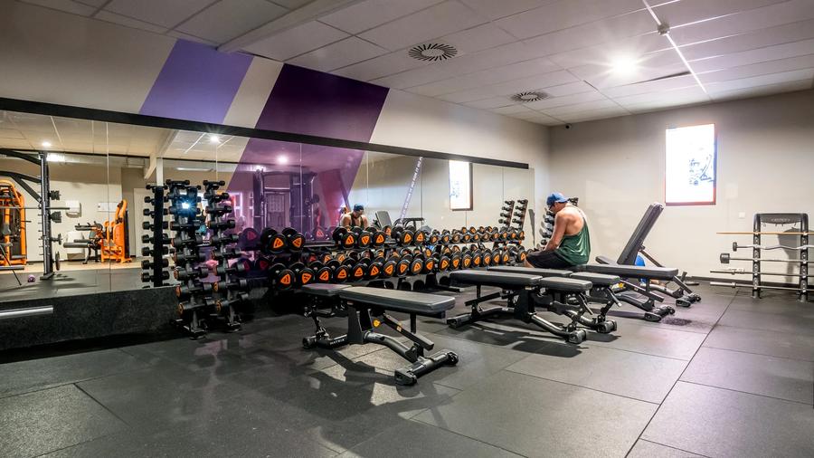 Basic-Fit Charleroi Jumet Chaussee de Bruxelles 24/7