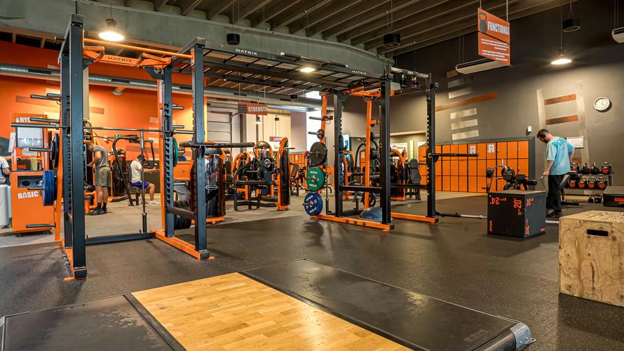 Basic-Fit Estaimpuis Jules Vantieghem 24/7
