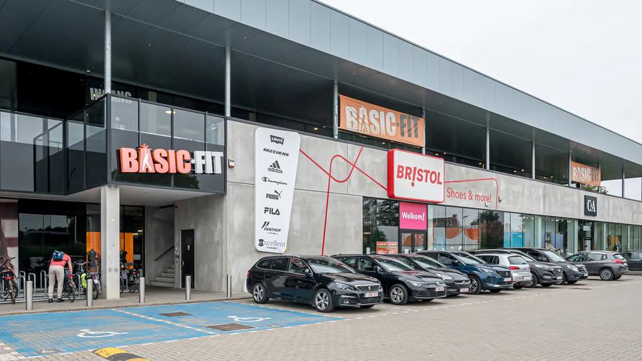 Basic-Fit Kontich Koningin Astridlaan 24/7