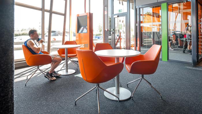 Basic-Fit Geel Antwerpseweg 24/7