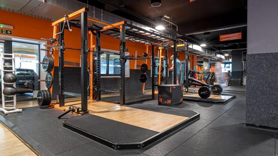 Basic-Fit Halle Rene Deboecklaan 24/7