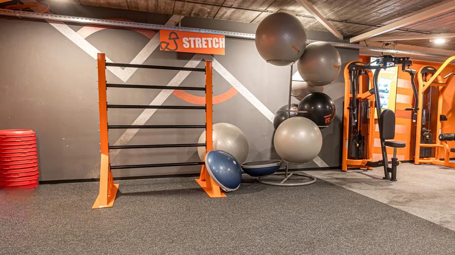 Basic-Fit Soignies Chauss&eacute;e du Roeulx 24/7
