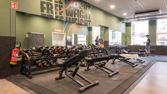 Basic-Fit Schaerbeek Chauss&eacute;e de Louvain 24/7