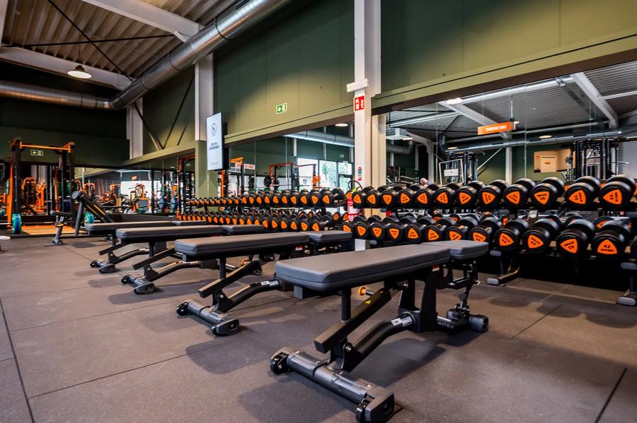 Basic-Fit Dilbeek Ninoofsesteenweg 24/7