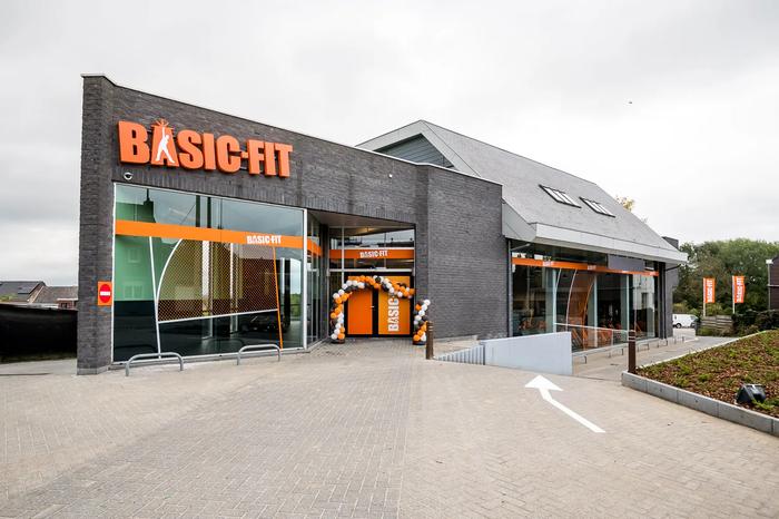 Basic-Fit Dilbeek Ninoofsesteenweg 24/7