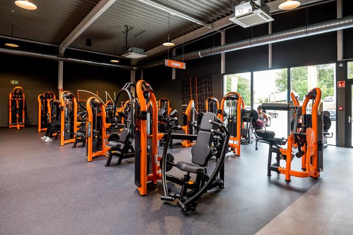 Basic-Fit Dilbeek Ninoofsesteenweg 24/7
