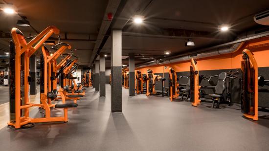 Basic-Fit Overpelt Sellekaertsstraat 24/7