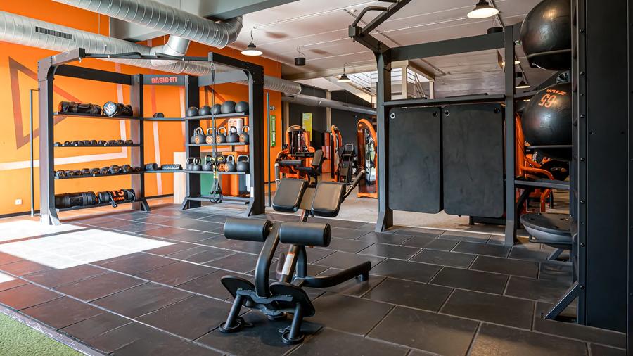 Basic-Fit Lievegem Grote Baan 24/7