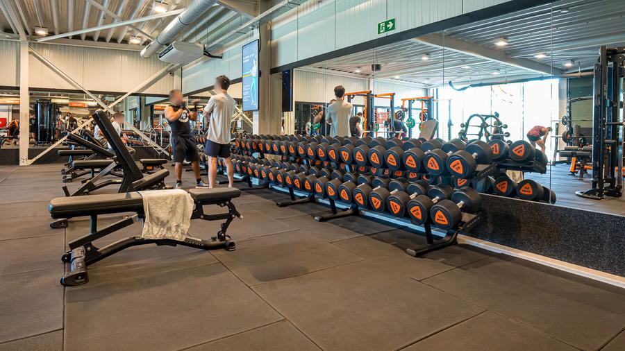 Basic-Fit Lanaken Steenweg 24/7