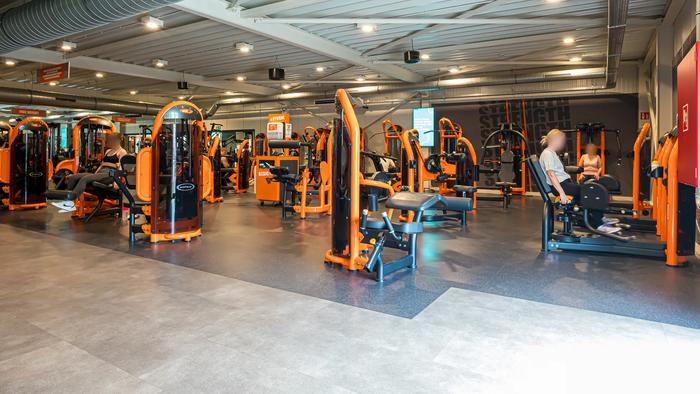 Basic-Fit Lanaken Steenweg 24/7