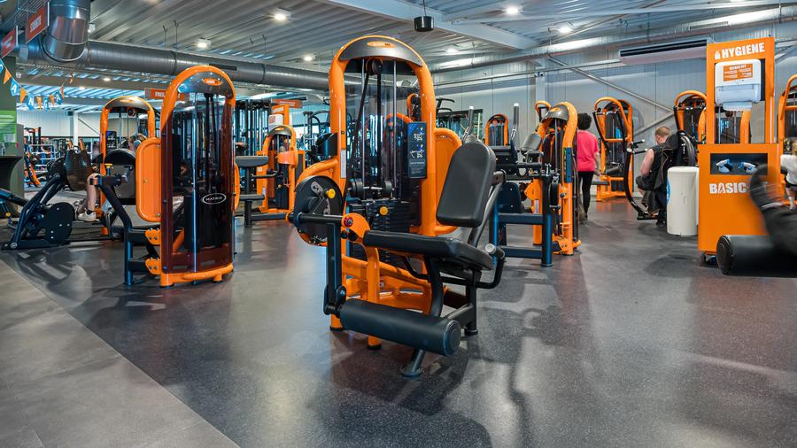 Basic-Fit Lanaken Steenweg 24/7