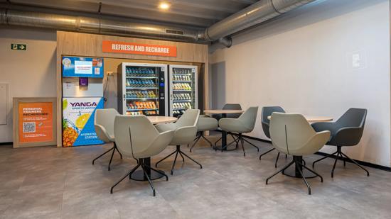 Basic-Fit Schaerbeek Chauss&eacute;e de Helmet 24/7