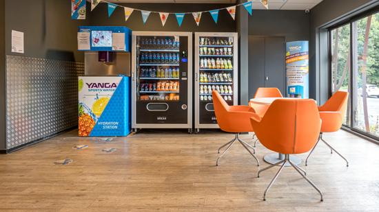 Basic-Fit P&eacute;ruwelz Boulevard L&eacute;opold III  24/7