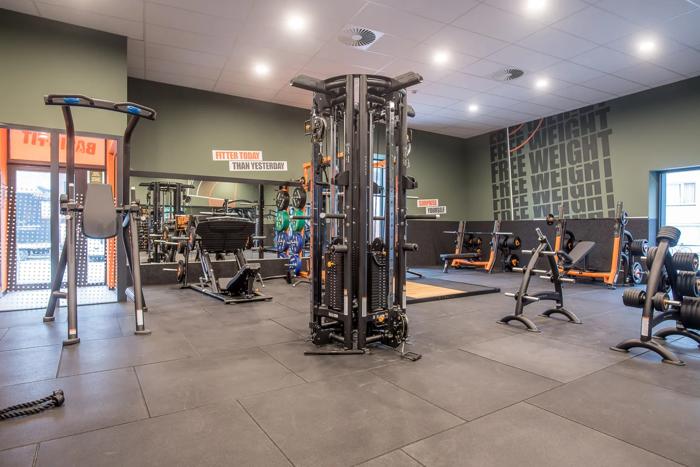 Basic-Fit Eeklo Stationstraat 24/7