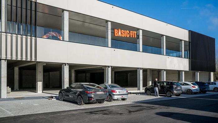 Basic-Fit Veurne Ieperse Steenweg 24/7