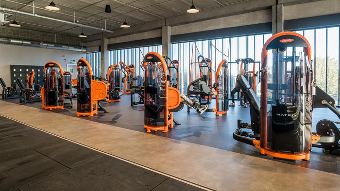 Basic-Fit Veurne Ieperse Steenweg 24/7