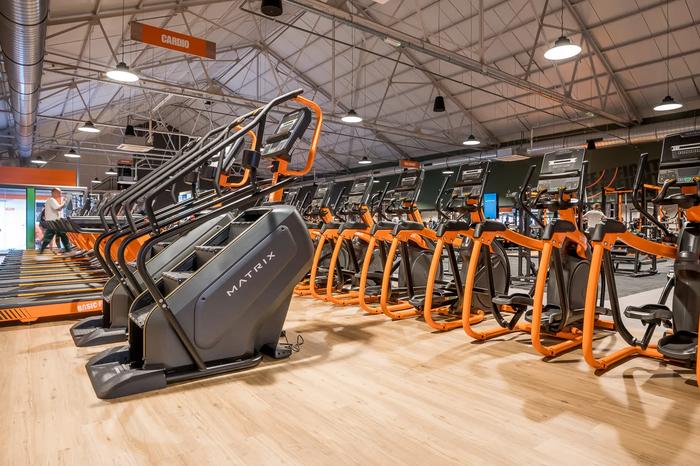 Basic-Fit Torhout Vredelaan 24/7