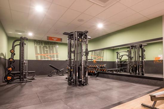 Basic-Fit Torhout Vredelaan 24/7