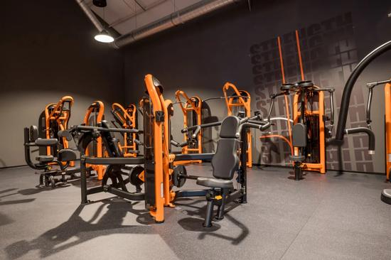 Basic-Fit Torhout Vredelaan 24/7