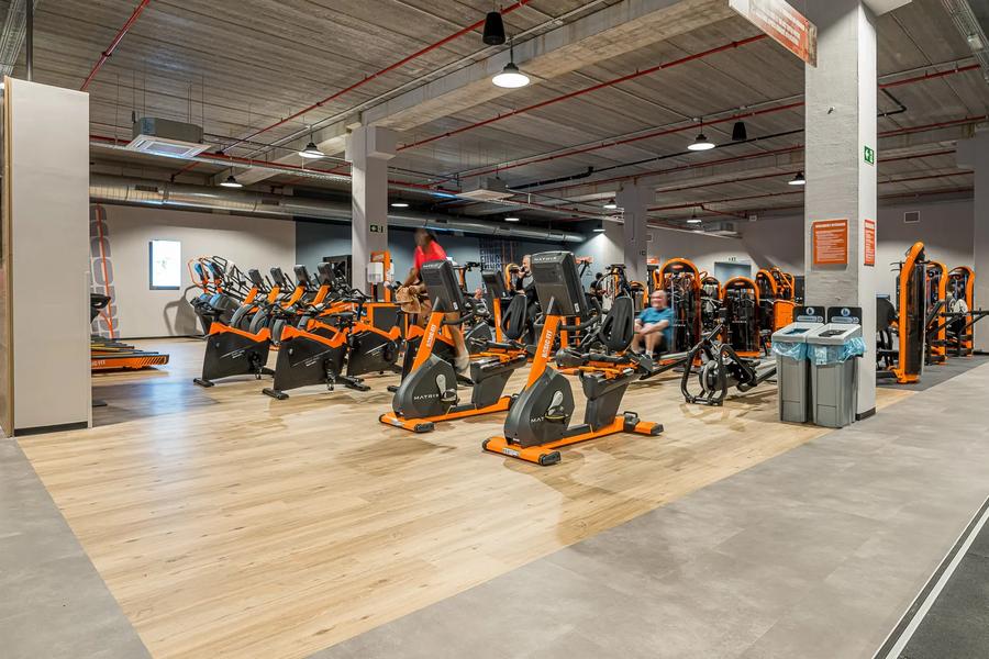 Basic-Fit Anderlecht Boulevard Sylvain Dupuis 24/7